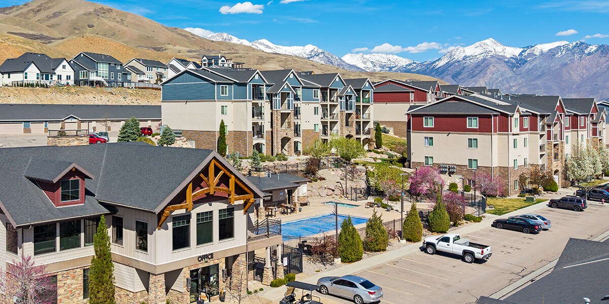 4200 N Seasons View Dr, Lehi, UT à vendre Photo principale– Image 1 sur 11