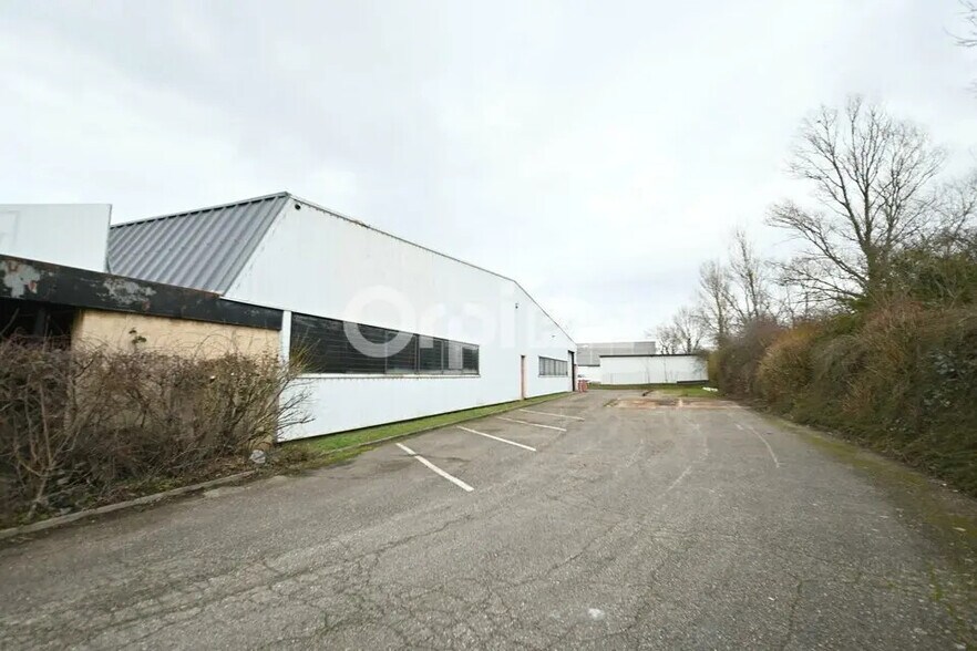 Bureau dans Rillieux-la-Pape à louer - Photo de l’immeuble – Image 2 sur 3