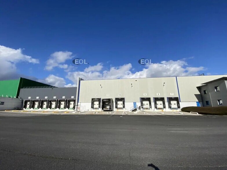 Industriel/Logistique dans Villeneuve-Saint-Germain à louer - Photo de l’immeuble – Image 2 sur 8