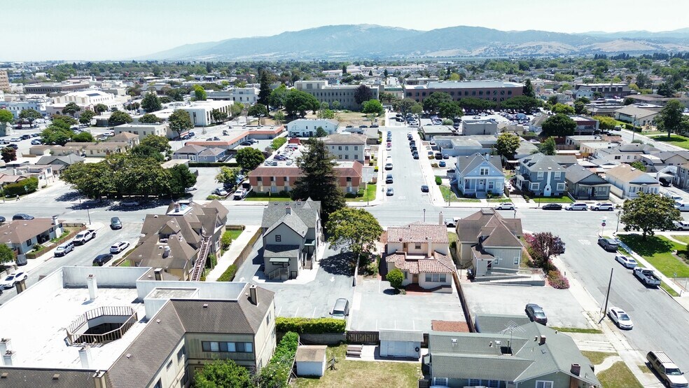 140 Central Ave, Salinas, CA à vendre - Photo de l’immeuble – Image 2 sur 19