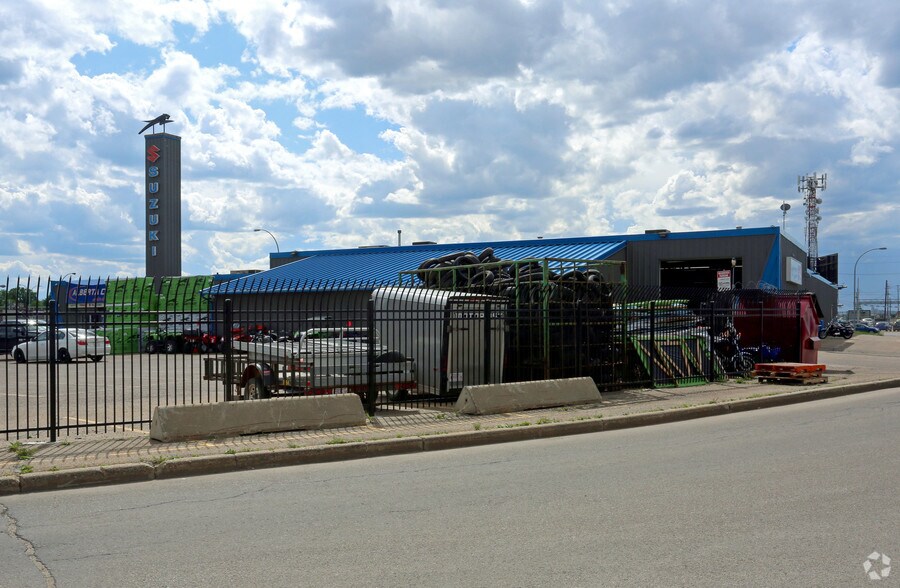 12505 97th St NW, Edmonton, AB à louer - Photo de l’immeuble – Image 3 sur 3