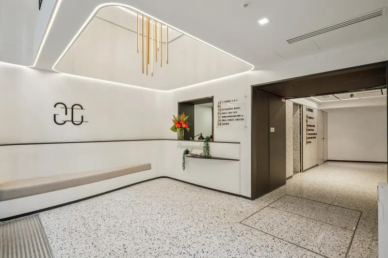 24 Rue Des Capucines, Paris à louer - Photo de l’immeuble – Image 2 sur 15