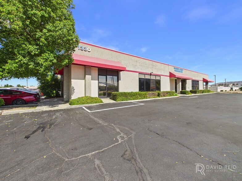 San Jacinto Business Park portefeuille de 6 biens à vendre sur LoopNet.fr - Photo de l’immeuble – Image 3 sur 61