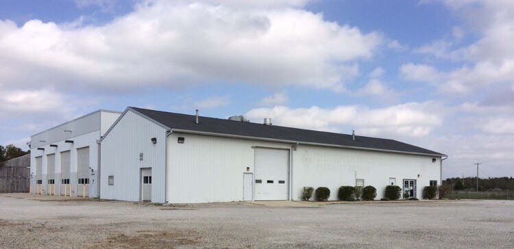 1116 W County Road 450 N, Brazil, IN à louer - Photo de l’immeuble – Image 3 sur 121