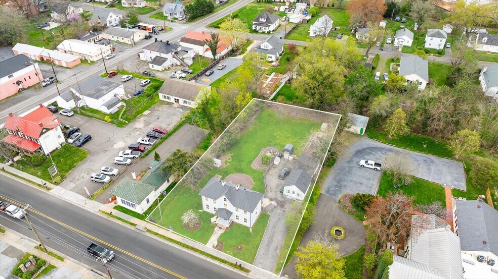 8387 W Main St, Marshall, VA à vendre - Photo de l’immeuble – Image 3 sur 51