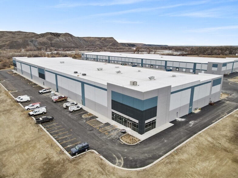 3218 S Frontage Rd, Billings, MT à louer - Photo de l’immeuble – Image 2 sur 2