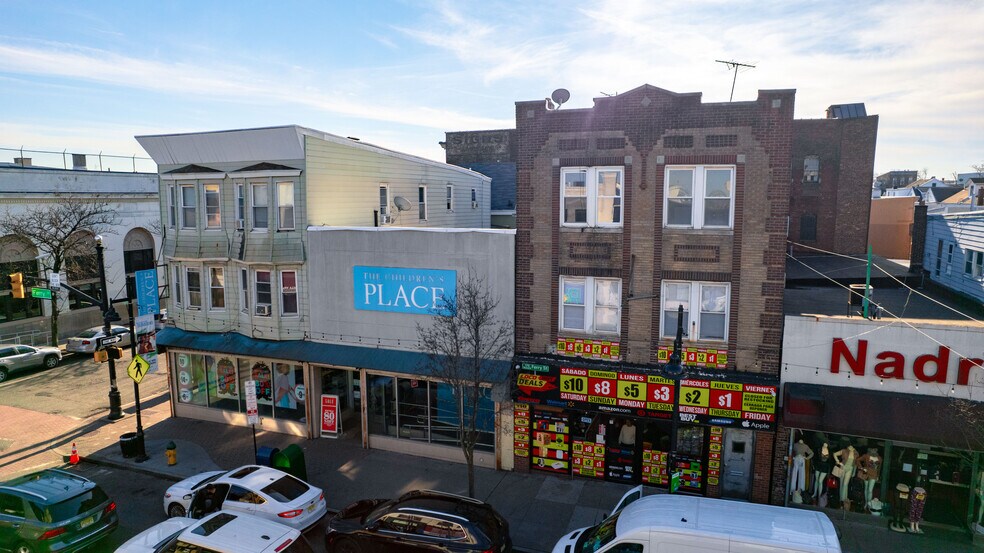 179 Ferry St, Newark, NJ à vendre - Photo de l’immeuble – Image 2 sur 8