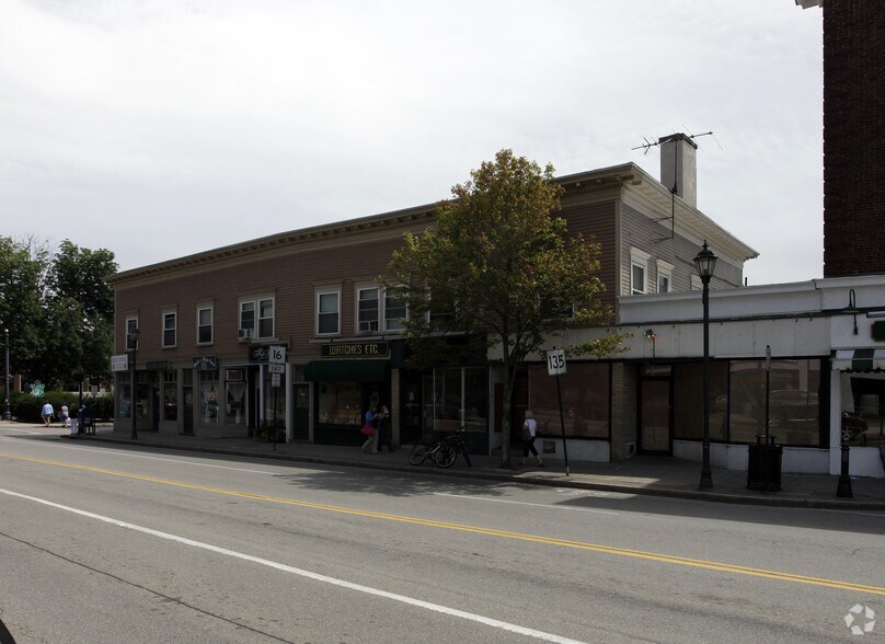540-550 Washington St, Wellesley, MA à louer - Photo de l’immeuble – Image 3 sur 7