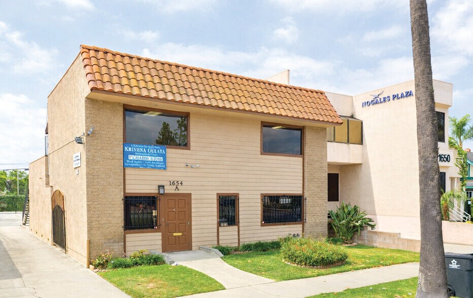 1654 E 4th St, Santa Ana, CA à vendre - Photo de l’immeuble – Image 1 sur 4