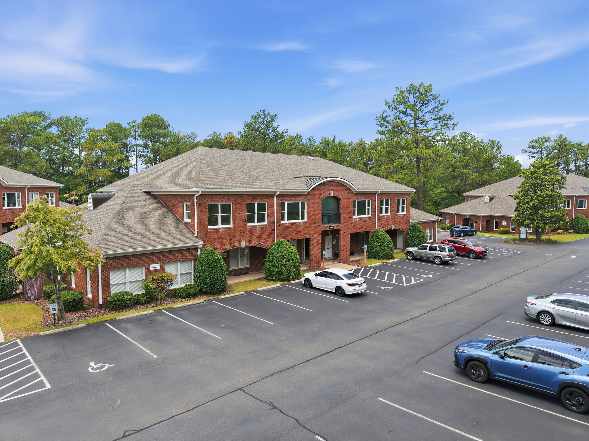 315 Page Rd, Pinehurst, NC à vendre Photo de l’immeuble– Image 1 sur 26