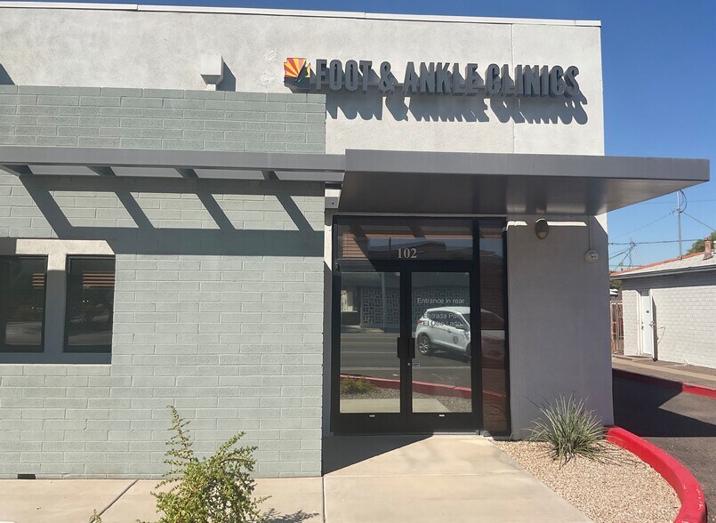 2942 N 7th Ave, Phoenix, AZ à louer - Photo de l’immeuble – Image 3 sur 12