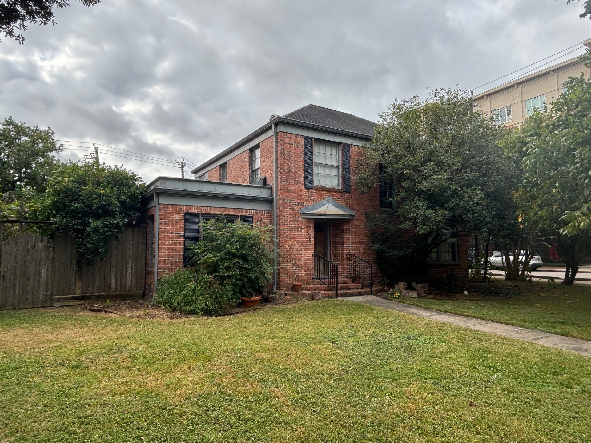 2375 Bolsover St, Houston, TX à louer Photo principale– Image 1 sur 5