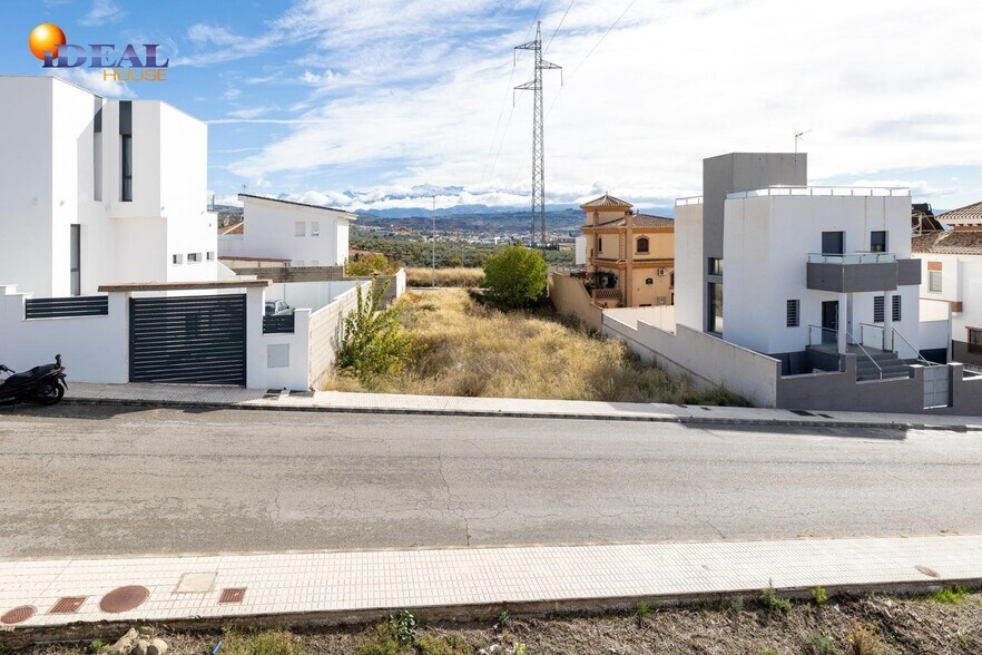 Avenida Cerro Alfonsico, 20, Peligros, Granada à vendre - Photo principale – Image 1 sur 18