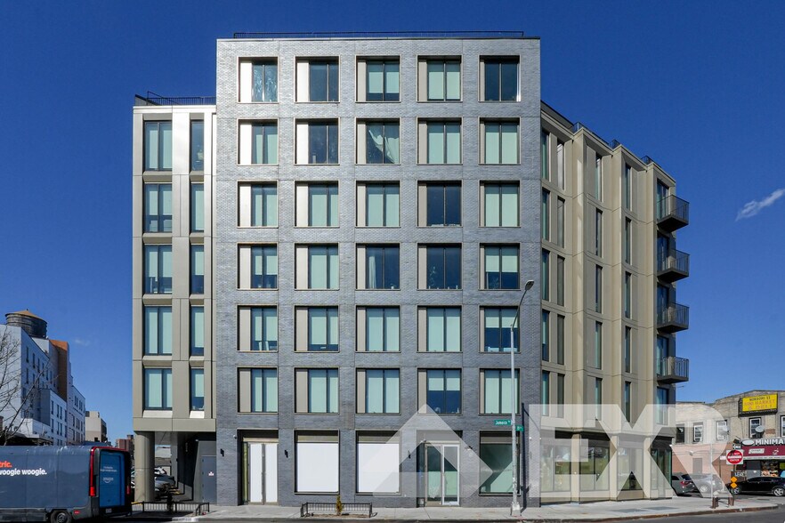 8836 139th St, Jamaica, NY à louer - Aérien – Image 1 sur 4