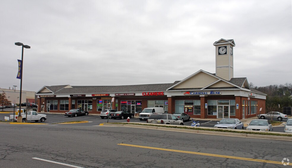 46005 Regal Plz, Sterling, VA à louer - Photo de l’immeuble – Image 1 sur 3