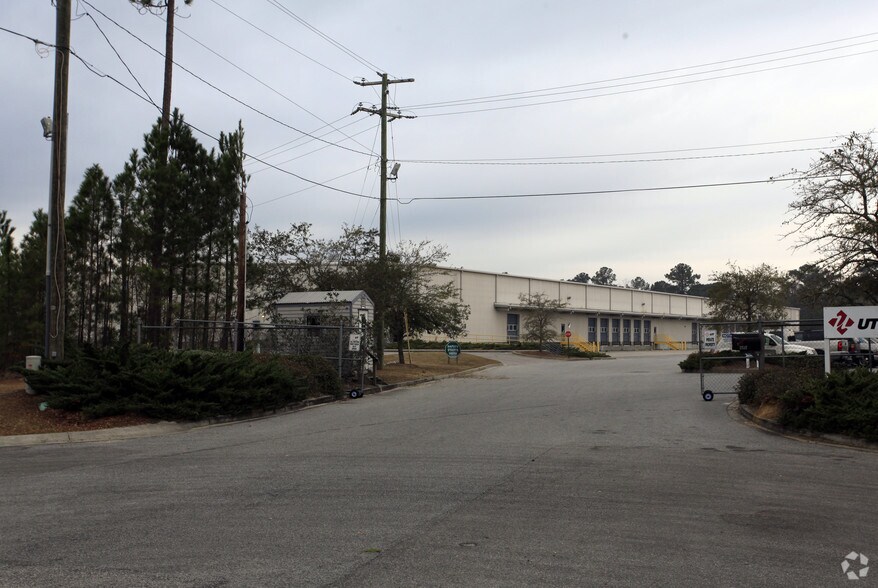 3290 Benchmark Dr, Ladson, SC à louer - Photo principale – Image 2 sur 3
