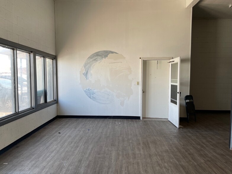 718 W Spruce St, Deming, NM à vendre - Photo intérieure – Image 3 sur 12