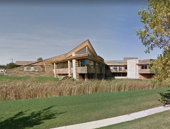 3565 Digital Dr, Dubuque, IA à louer - Photo de l’immeuble – Image 3 sur 6