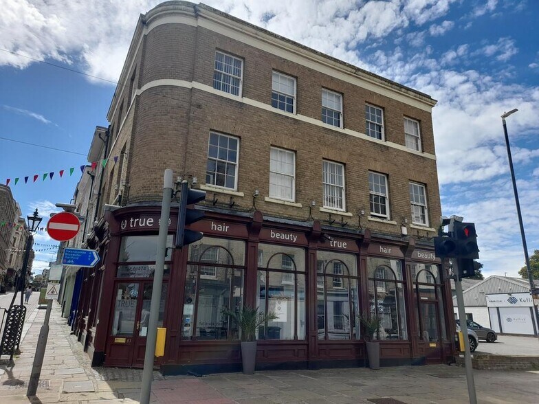 82-83 High St, Gravesend à louer - Photo de l’immeuble – Image 3 sur 13