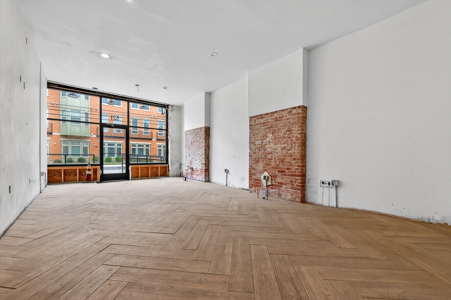 521 Larimer Ave, Pittsburgh, PA à louer - Photo intérieure – Image 2 sur 15