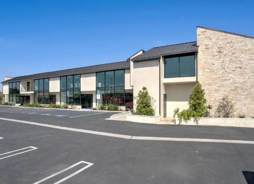 18093 Prairie Ave, Torrance, CA à louer - Photo de l’immeuble – Image 2 sur 11