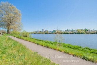 Nantes - Vue aérienne  vue de carte