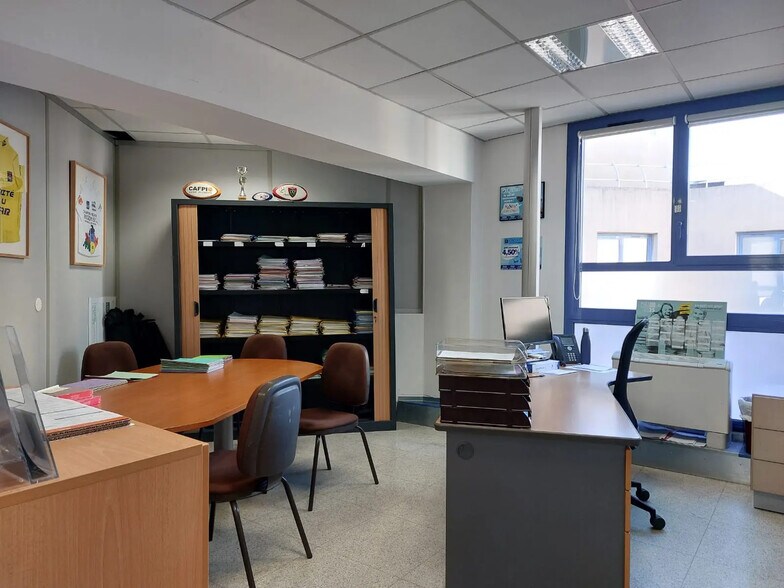 Bureau dans Toulon à louer - Photo de l’immeuble – Image 3 sur 13