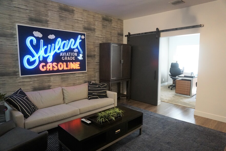 449-451 N Canon Dr, Beverly Hills, CA à louer - Photo de l’immeuble – Image 1 sur 49