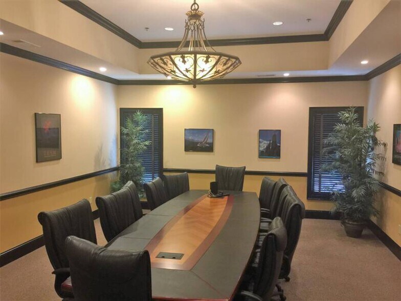 650 Henderson Dr, Cartersville, GA à louer - Autre – Image 2 sur 6