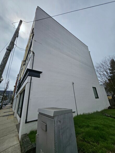 306 Brodhead Ave, Bethlehem, PA à louer - Photo de l’immeuble – Image 3 sur 7