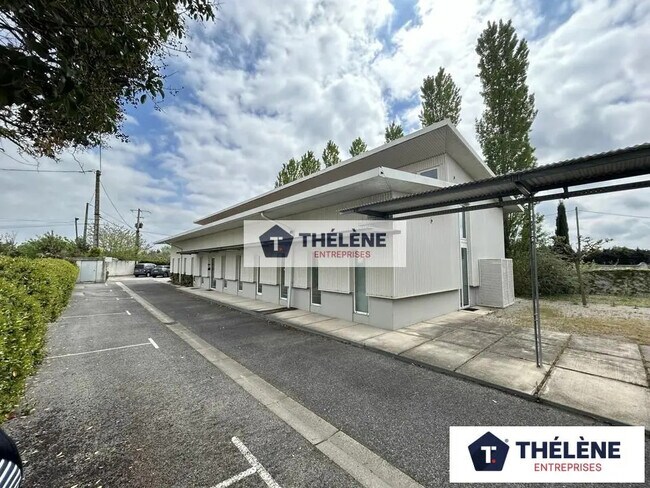 Plus de détails pour 135 Chemin De Cantadu, Lunel - Bureau à vendre