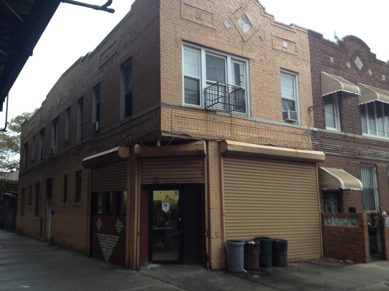 296 Legion St. portefeuille de 2 biens à vendre sur LoopNet.fr - Photo principale – Image 1 sur 2