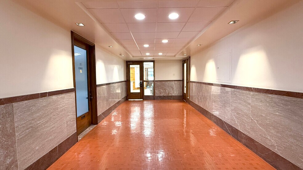 730 17th St, Denver, CO à vendre - Photo de l’immeuble – Image 2 sur 343