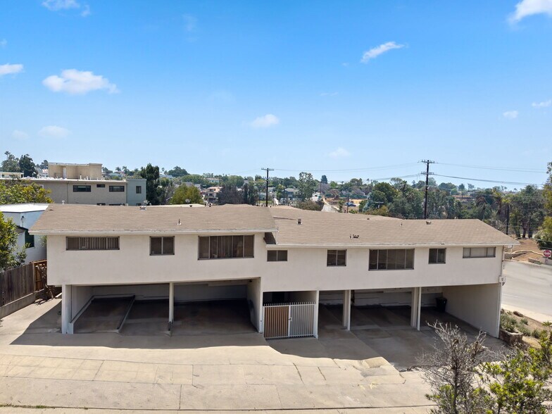16185 W Sunset Blvd, Pacific Palisades, CA à vendre - Photo de l’immeuble – Image 2 sur 9