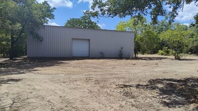 19219 Hog Eye Rd, Manor, TX à louer Photo intérieure– Image 1 sur 16