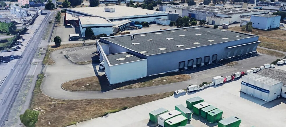 1 Avenue Docteur Schweitzer, Meyzieu à louer - Photo de l’immeuble – Image 3 sur 13