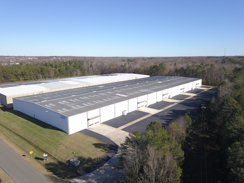 2690 Commerce Dr, Rock Hill, SC à louer - Photo de l’immeuble – Image 1 sur 4