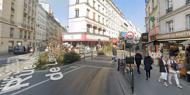 Plus de détails pour Local commercial à louer