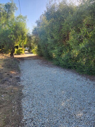 Plus de détails pour 1252 Navel Pl, Vista, CA - Terrain à louer