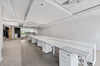 Plus de détails pour 354 Davenport Rd, Toronto, ON - Bureau à louer