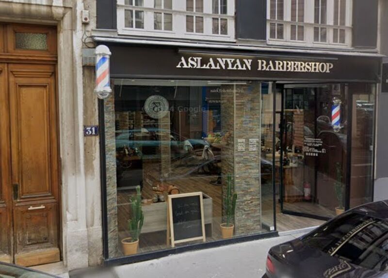 Local commercial dans Lyon à vendre Photo de l’immeuble– Image 1 sur 9