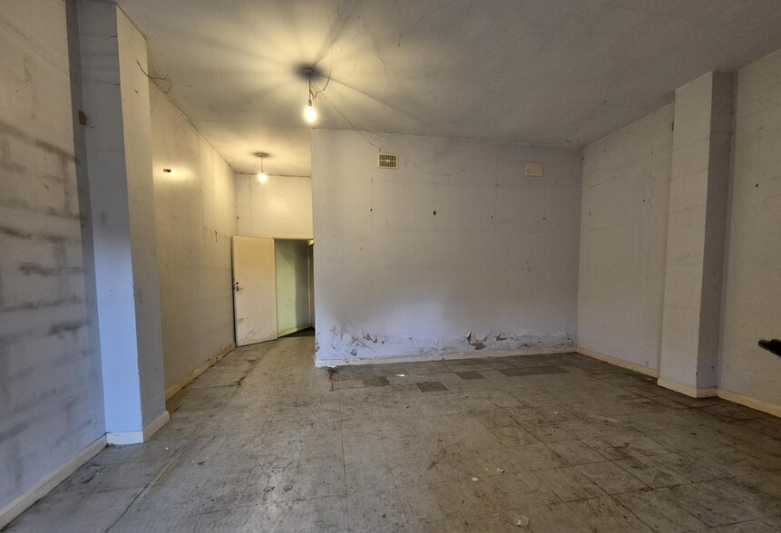 40 High St, Hounslow à louer - Photo de l’immeuble – Image 3 sur 4