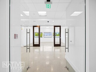 Plus de détails pour 707 NE 3rd Ave, Fort Lauderdale, FL - Bureau à louer