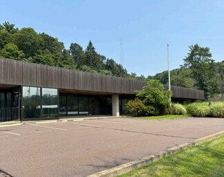 Plus de détails pour 120 Cte Dr, Dallas, PA - Bureau à louer