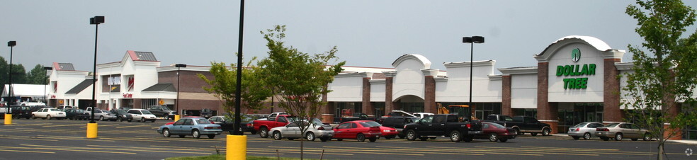 86-114 Town Center Rd, Fayetteville, WV à louer - Photo principale – Image 1 sur 8
