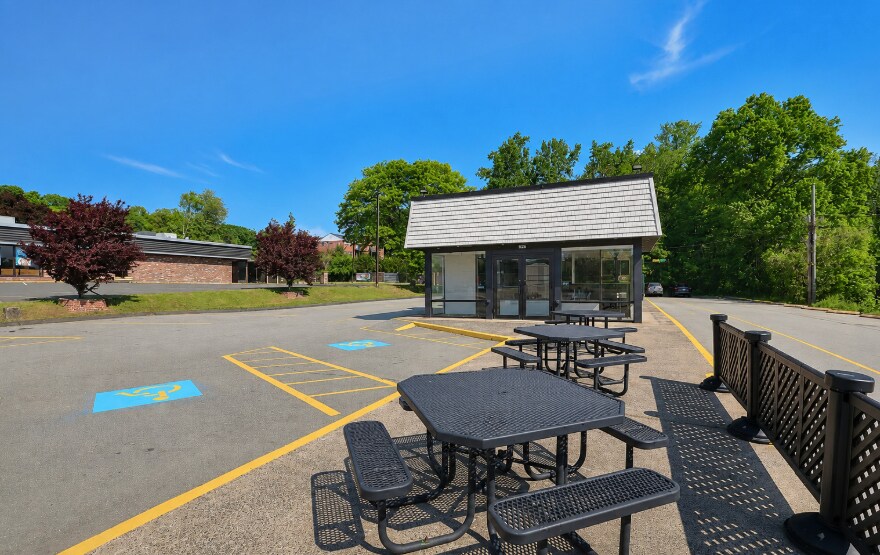 942 Washington St, Middletown, CT à vendre - Photo de l’immeuble – Image 3 sur 28