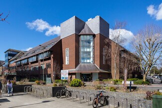 Plus de détails pour 57-65 Station Road, Redhill - Bureau à louer