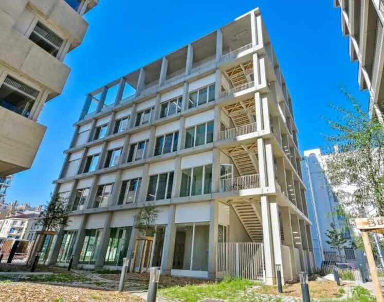 36 Rue Casimir Périer, Lyon à vendre - Photo de l’immeuble – Image 2 sur 27
