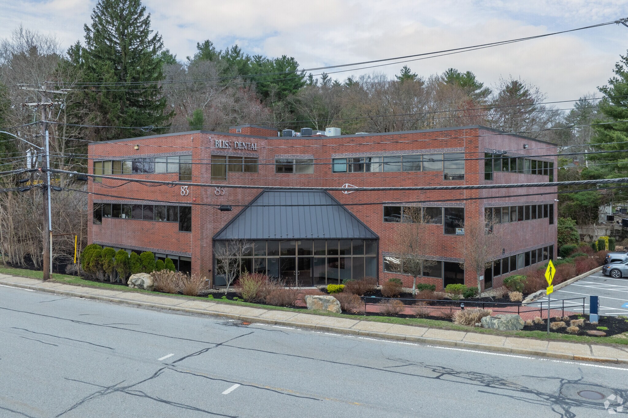 83 Cambridge St, Burlington, MA à louer Photo principale– Image 1 sur 10