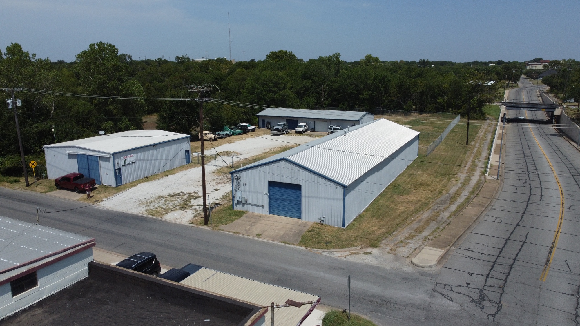 309 N East St, Sherman, TX à louer Photo de l’immeuble– Image 1 sur 4